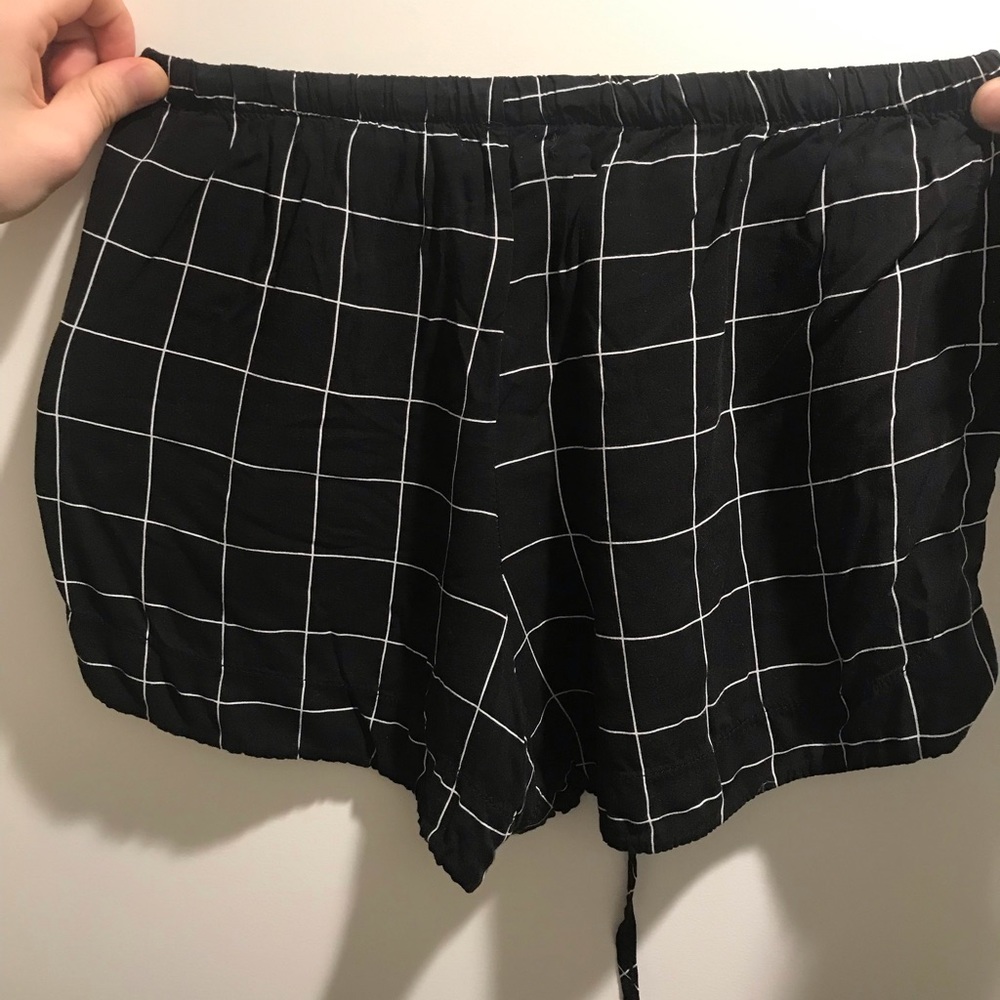 Brandy Melville • Black & White Checkered Shorts